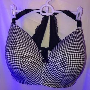 42DDD Cacique Simply Wire Free Full Coverage Bra in black/white houndstooth